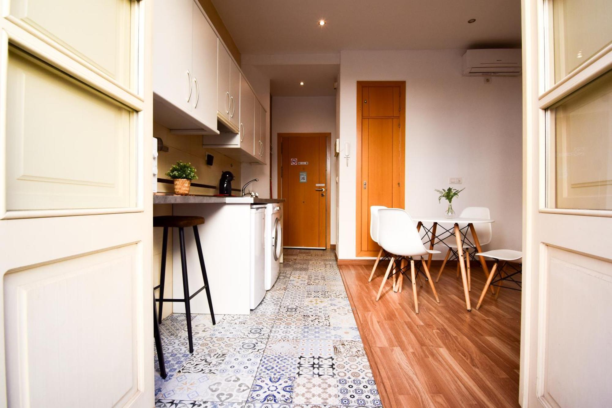 Letmalaga Carreteria 82' Apartment Malaga