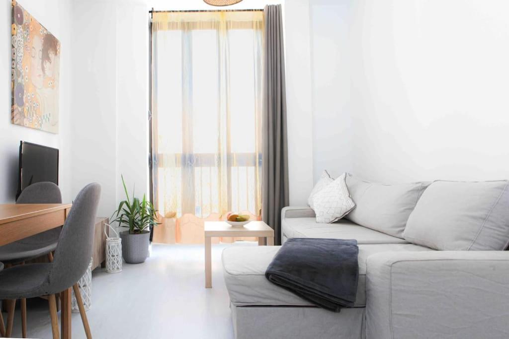 Lägenhet Stylish 2 Bedroom Next To Lamerced Plaza Málaga