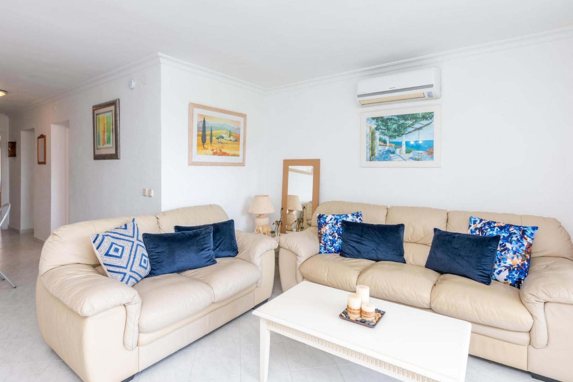Spacious 3br In Miraflores Near Amenities Lägenhet