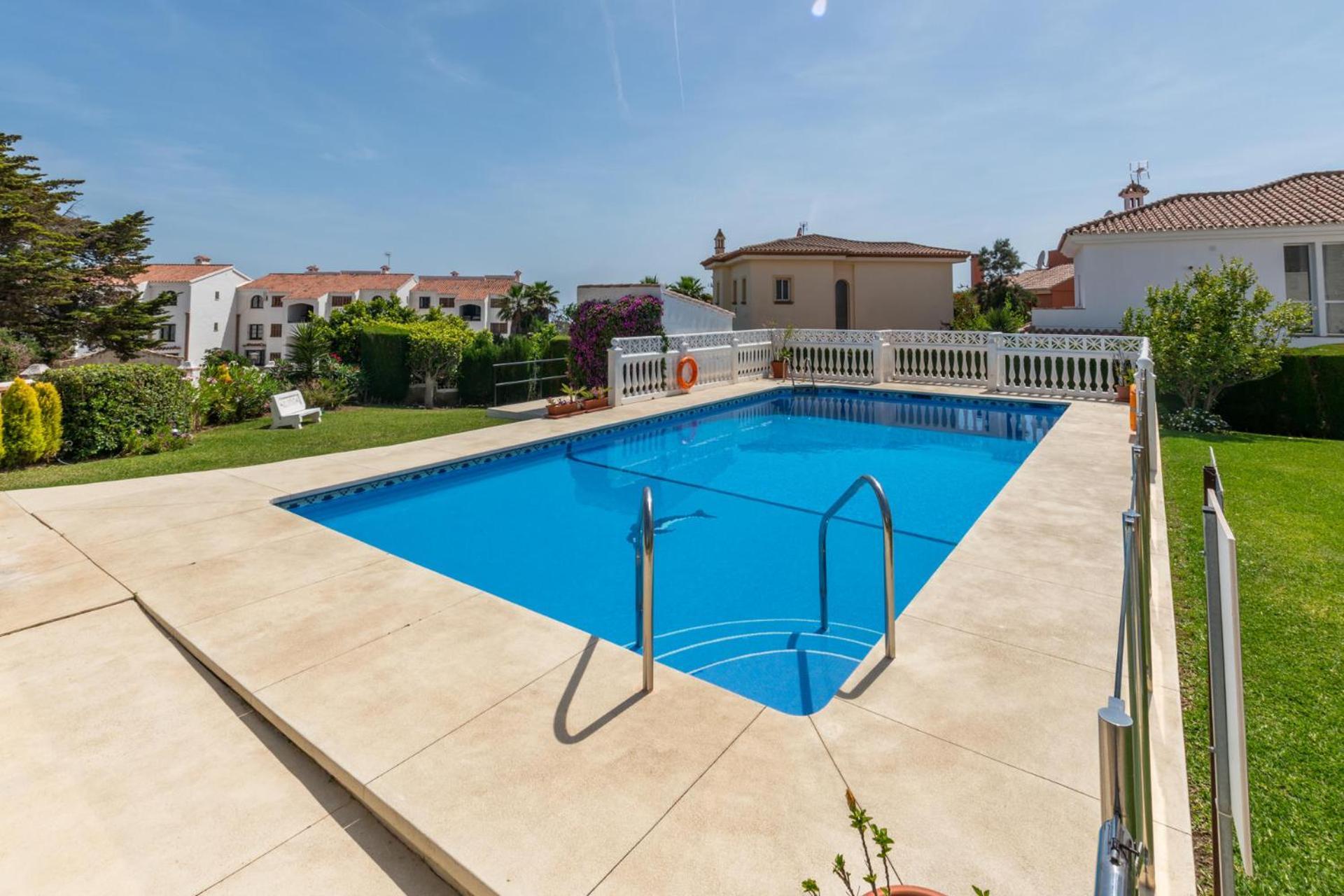 Spacious 3br In Miraflores Near Amenities Lägenhet *