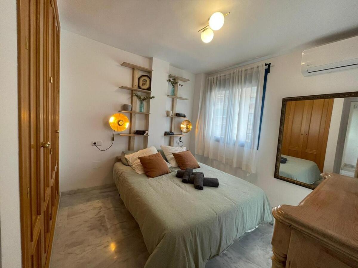 Calu Homes Cerca Playa De Huelin * Malaga