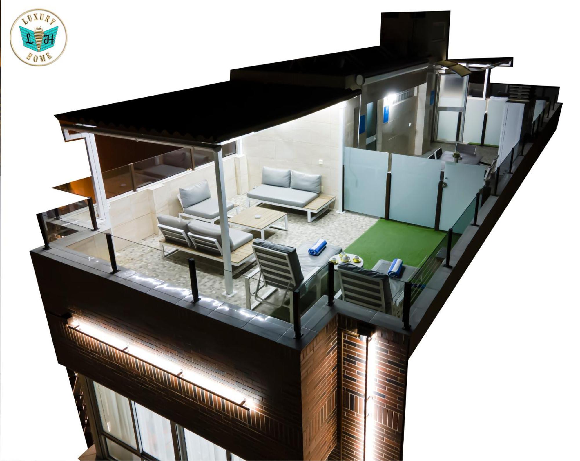 Luxury Poseidon Aparthotel