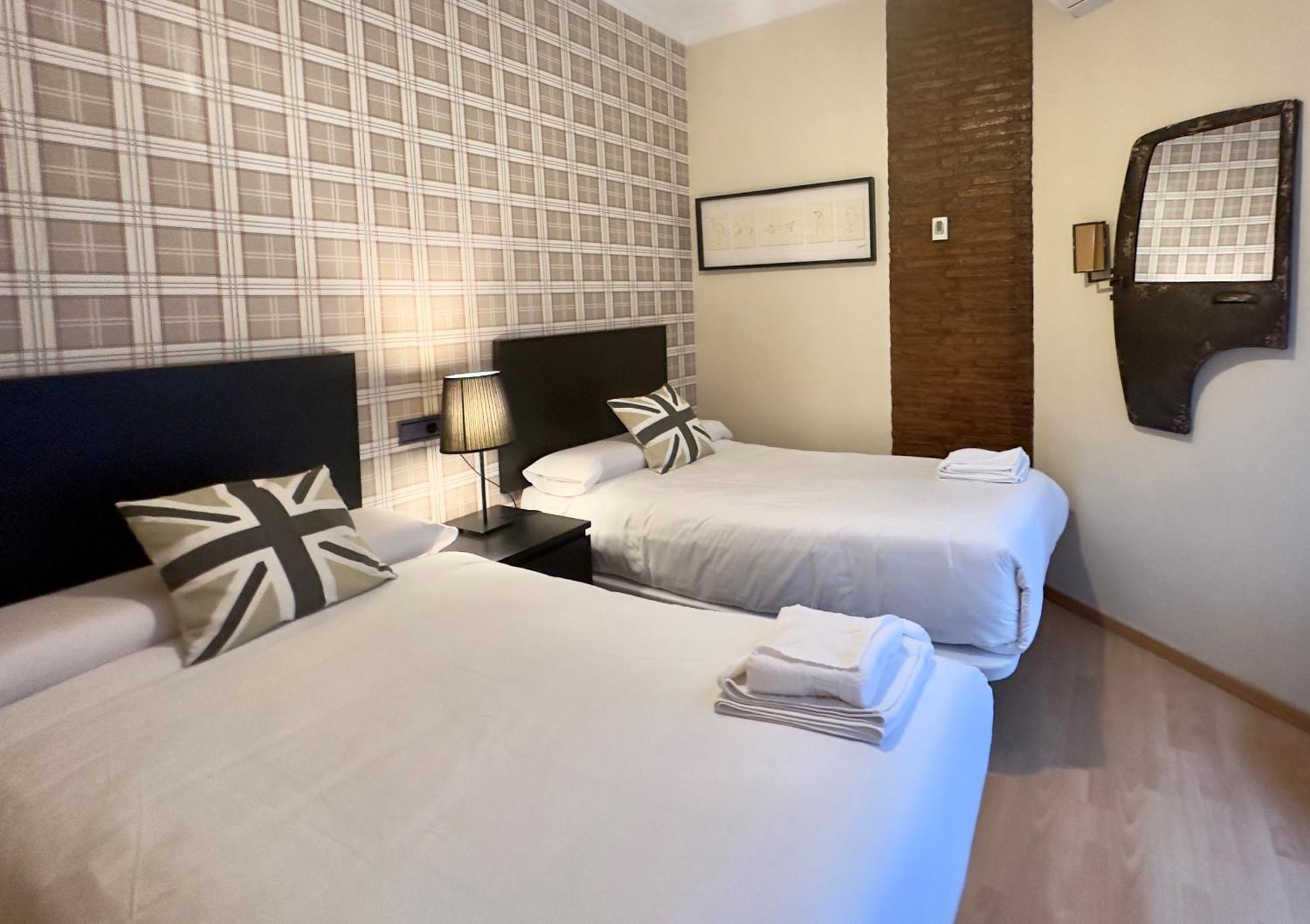 Lägenhet Urbe10 Plaza De Uncibay 3 Bedrooms Apatment