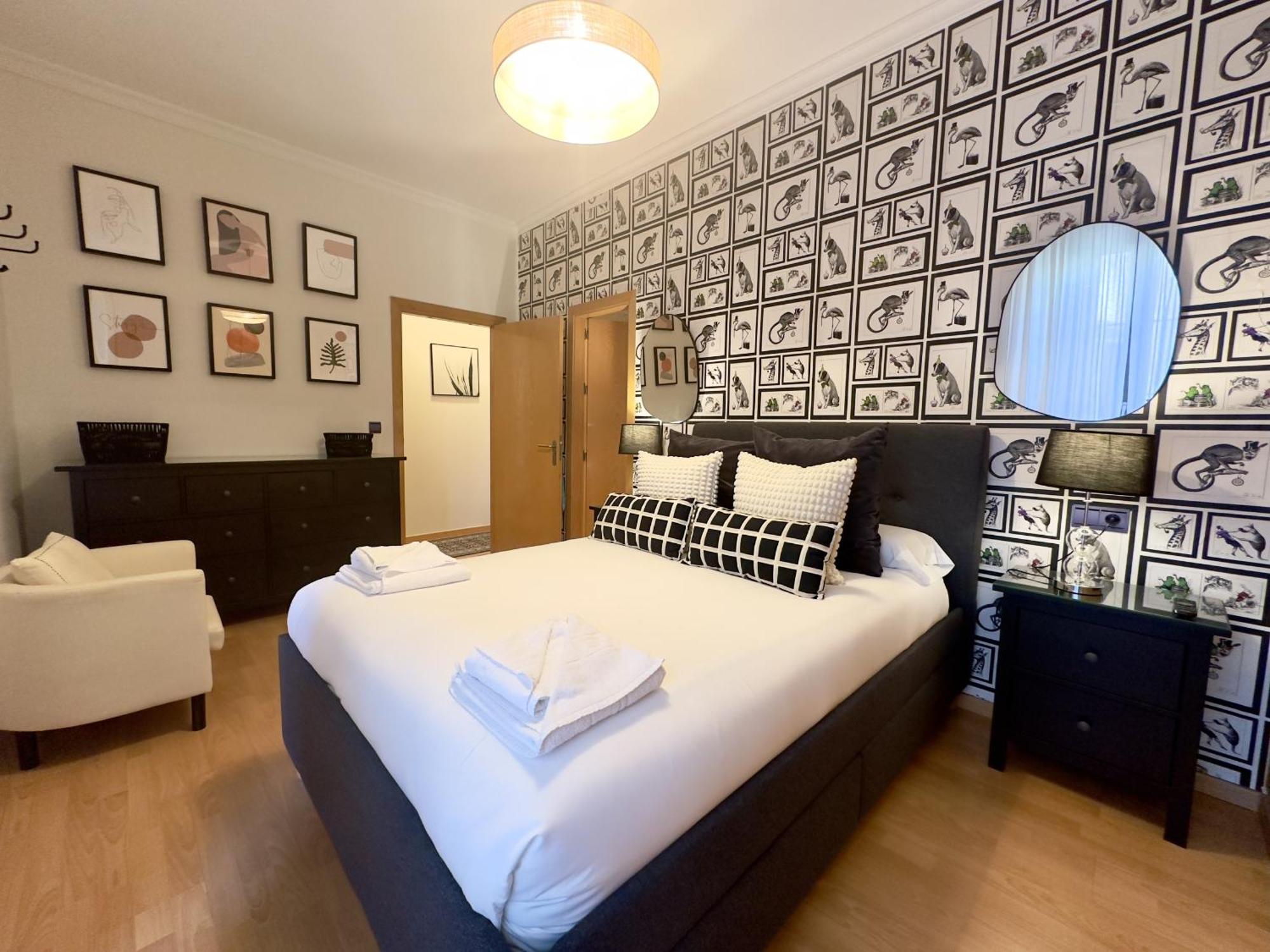 Lägenhet Urbe10 Plaza De Uncibay 3 Bedrooms Apatment *