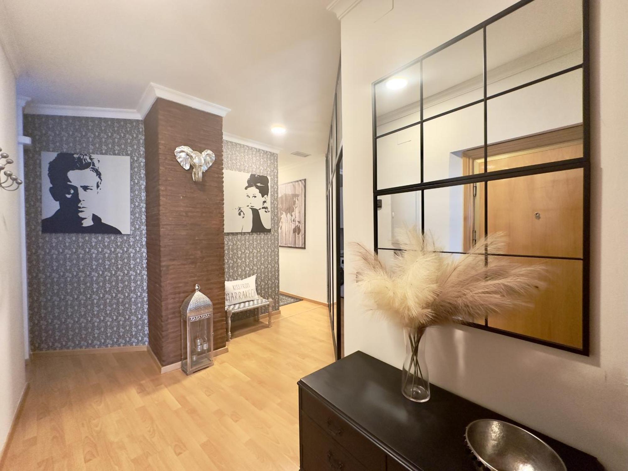 Urbe10 Plaza De Uncibay 3 Bedrooms Apatment * Málaga