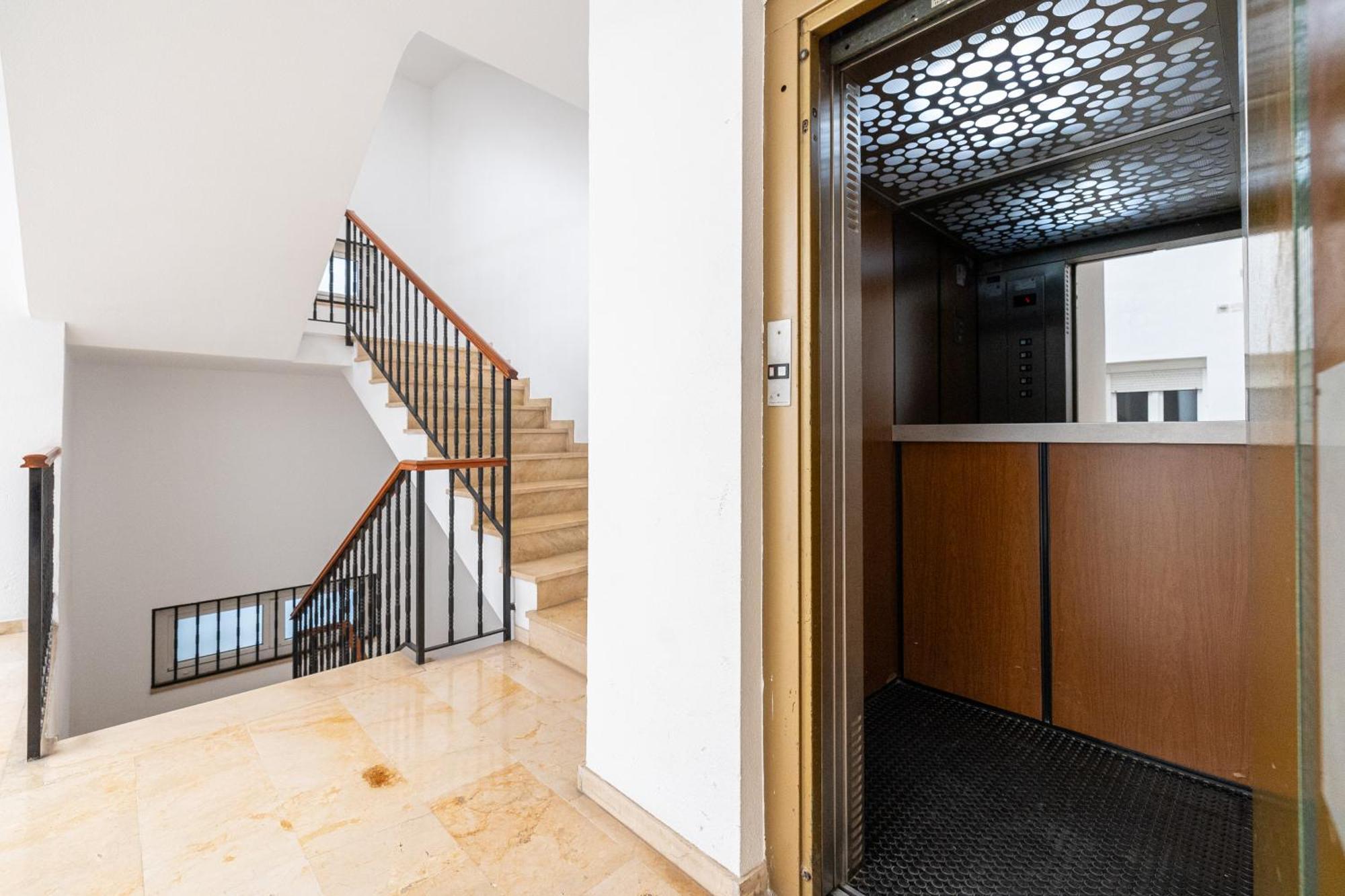Apartamento H2m Granados Acogedor En El Centro De