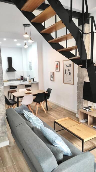 Appartement Duplex Nueva Construccion En Malaga-centro *