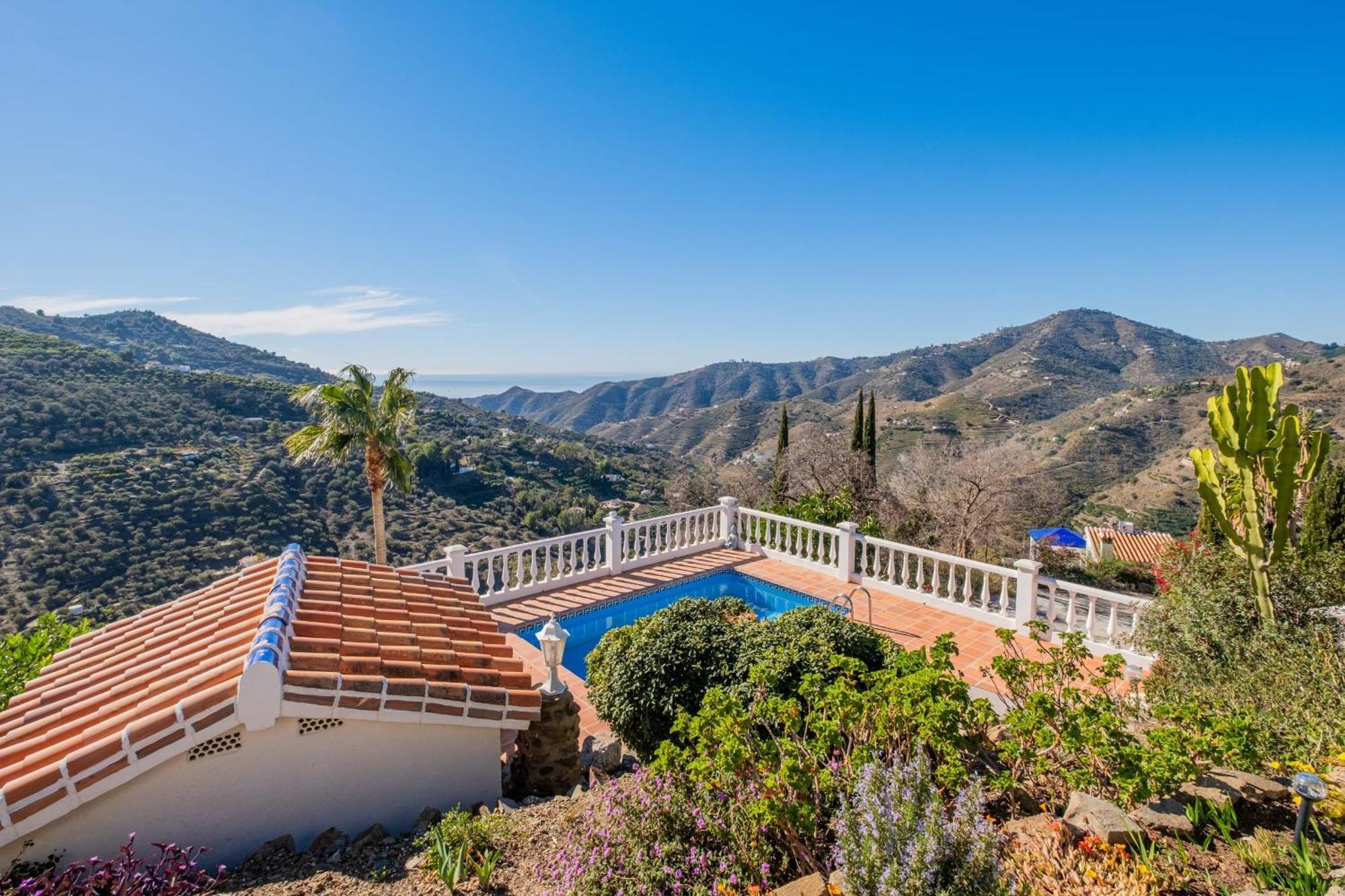 Villa Casa La Siesta With Magical View Own Pool Malaga