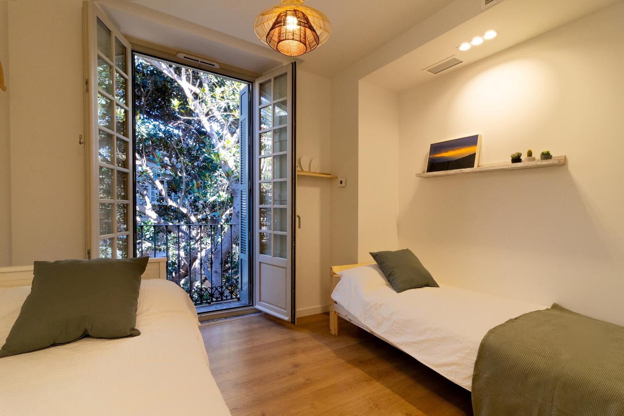 Lägenhet Nt Luxury Duplex With Terrace & Parking