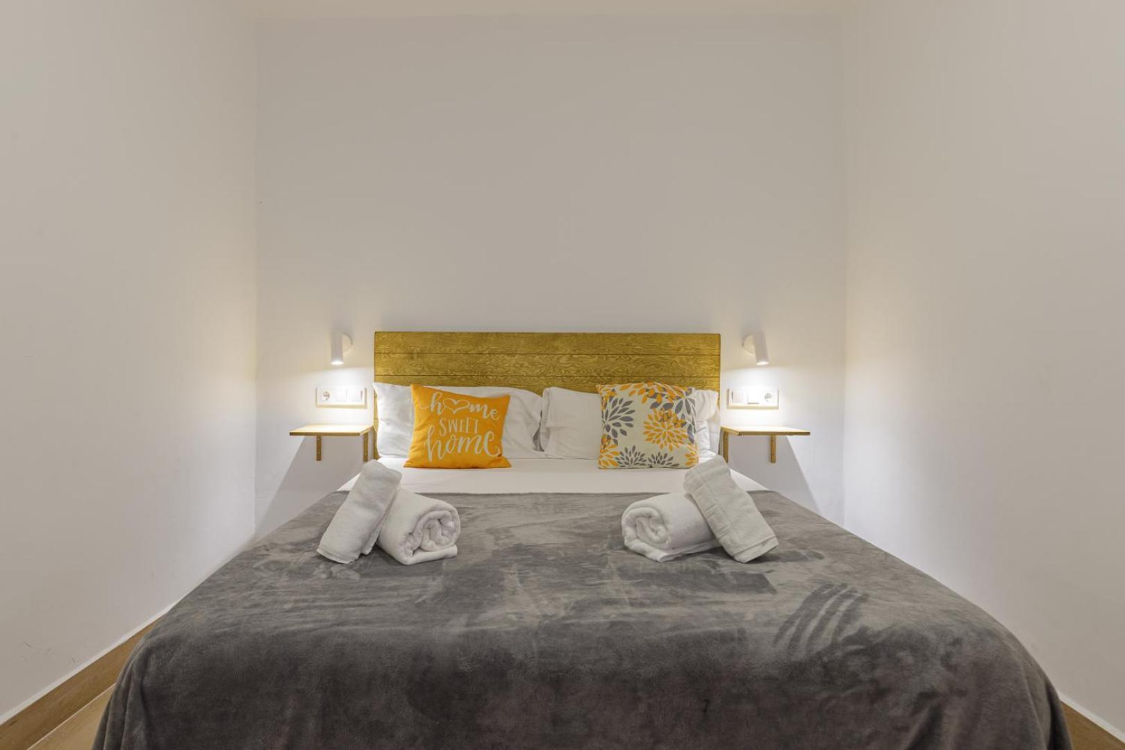 Fun Building Flats By Homeabout Apartamento