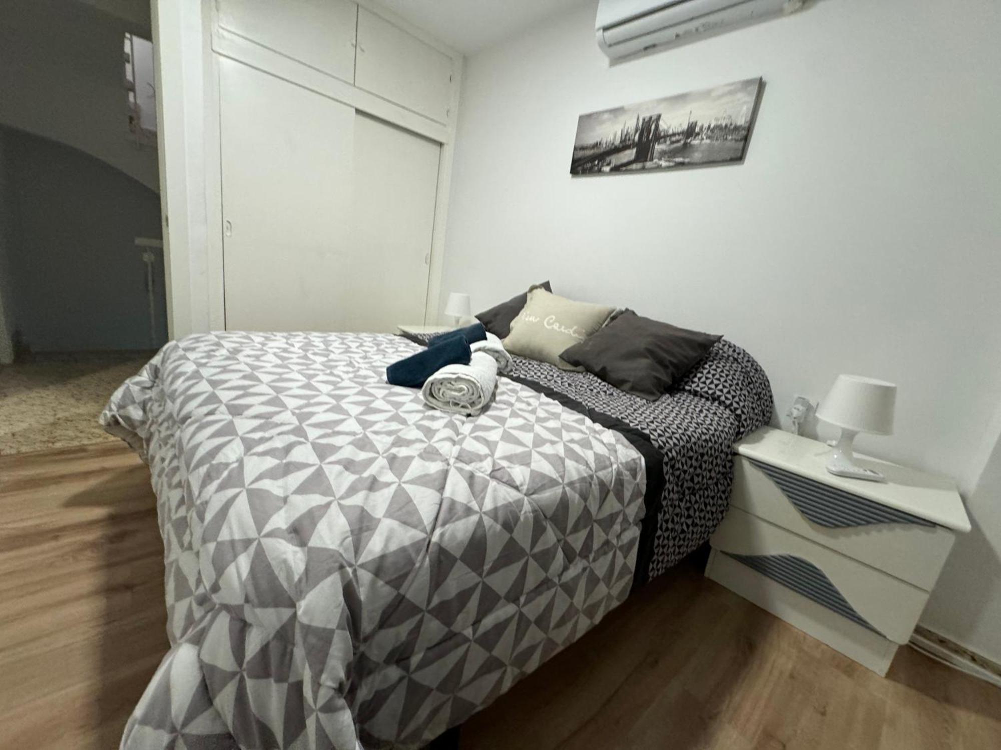 Beach, Pedregalejo Apt.4/6 2 Hab. Málaga