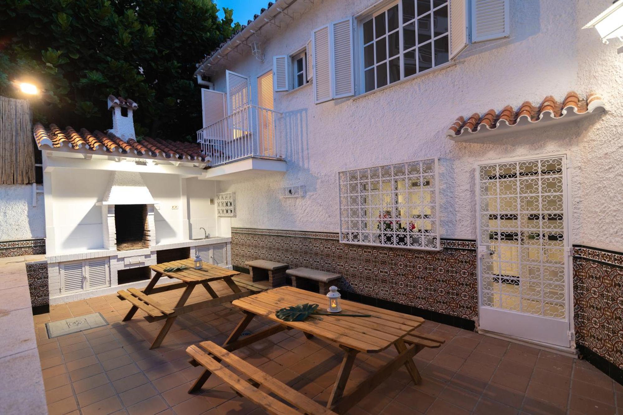 San Miguel 34 * Málaga