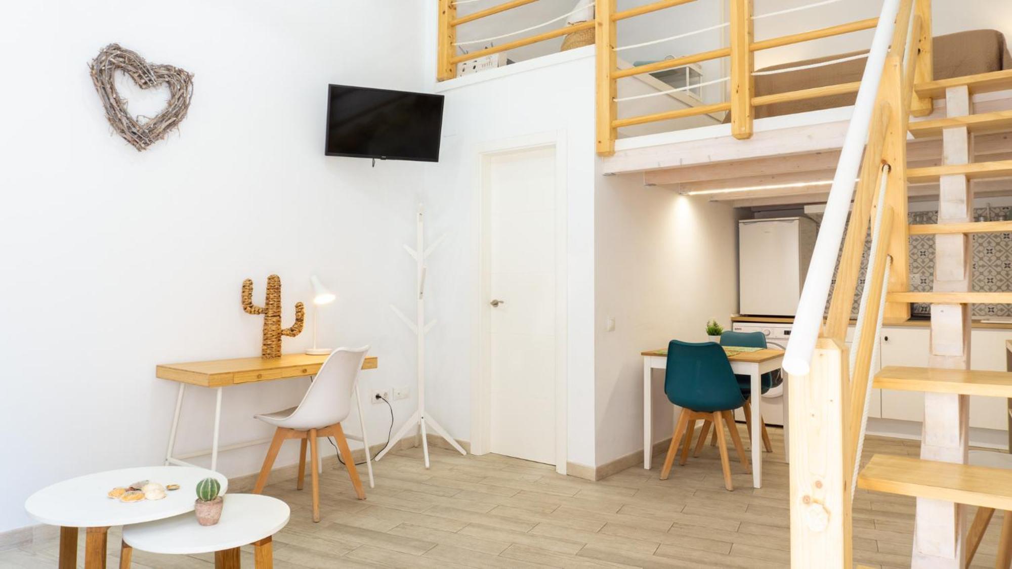 Apartment Duplex Center I *