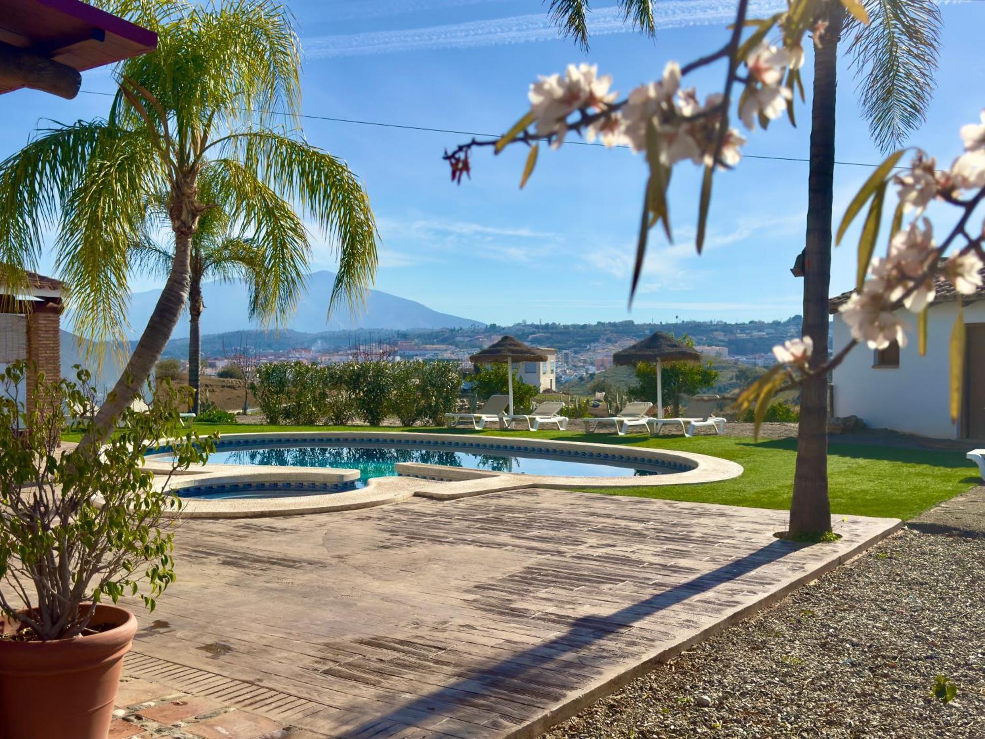 Chalet El Cerro - Piscina Y Jacuzzi Málaga