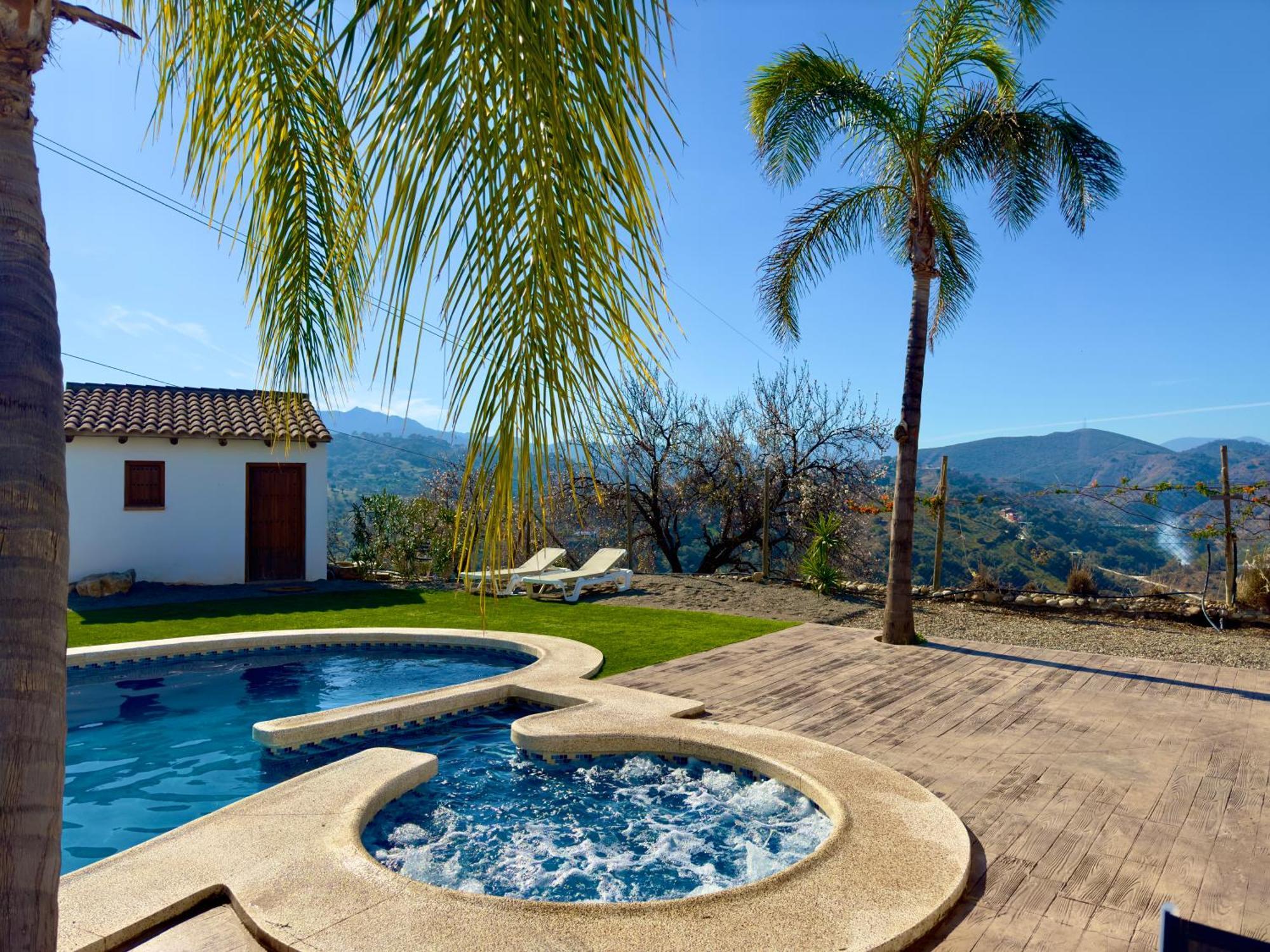 El Cerro - Piscina Y Jacuzzi