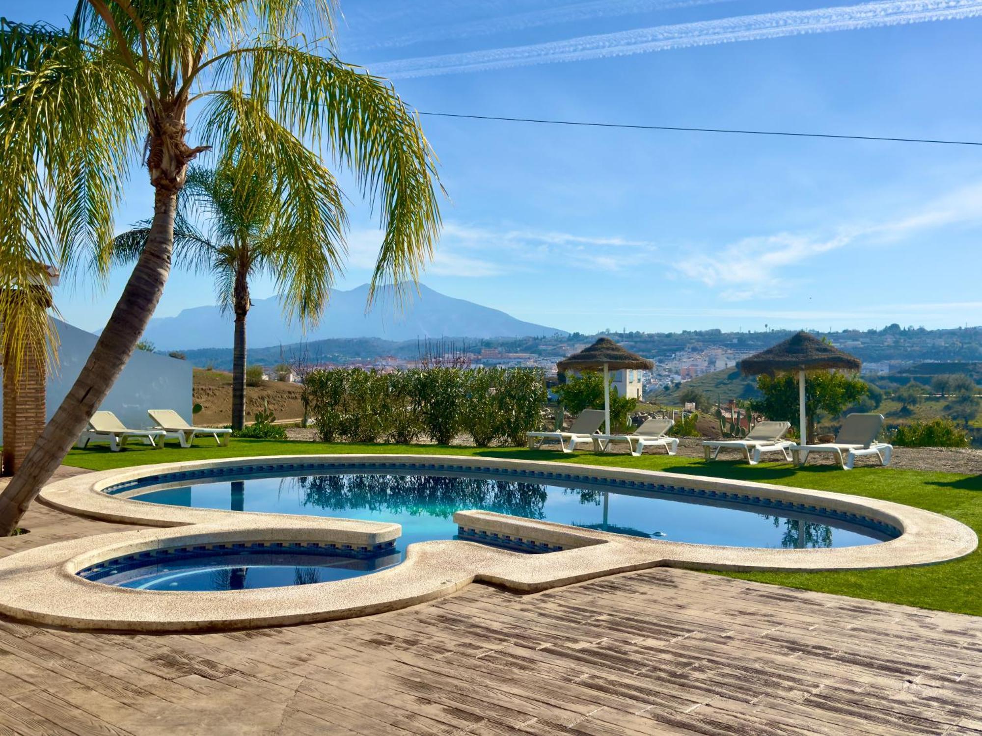 El Cerro - Piscina Y Jacuzzi Chalet *
