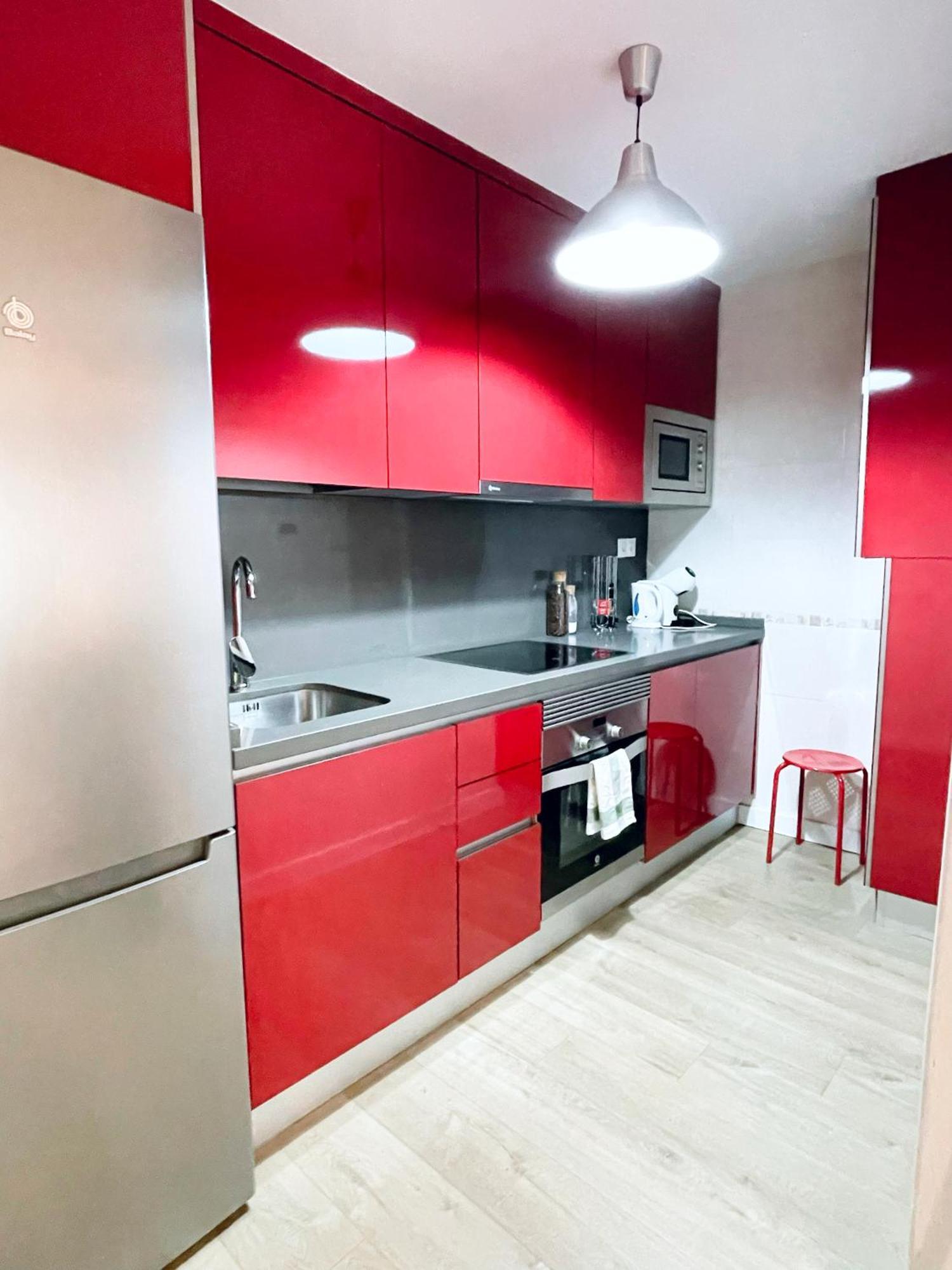 Centrico Piso Con Parking Disponible By Bebalmy Appartamento *