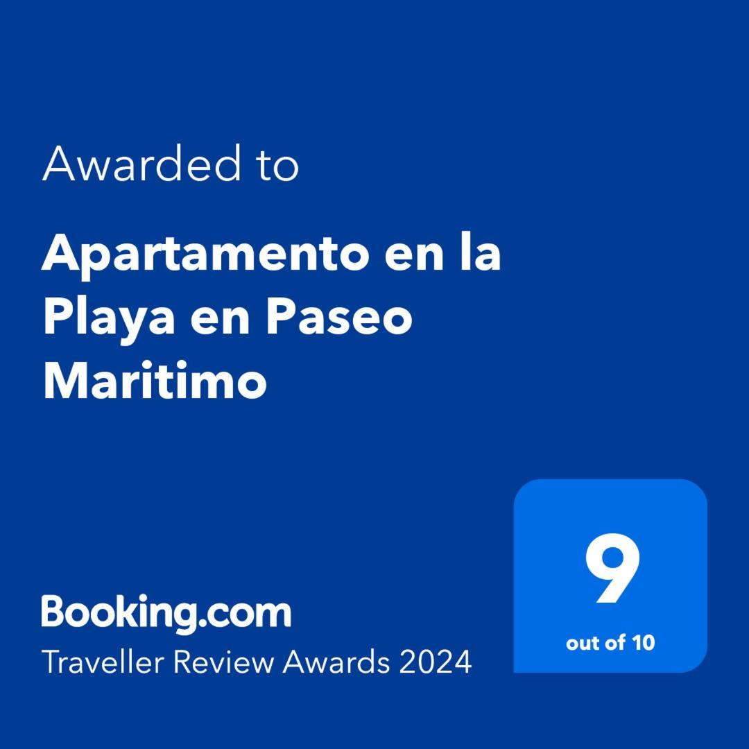 En La Playa En Paseo Maritimo Apartamento Málaga