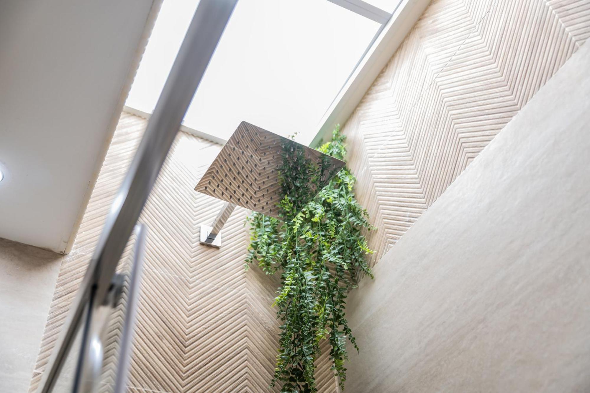 Indonesian Dreams By Iloftmalaga Apartment Malaga