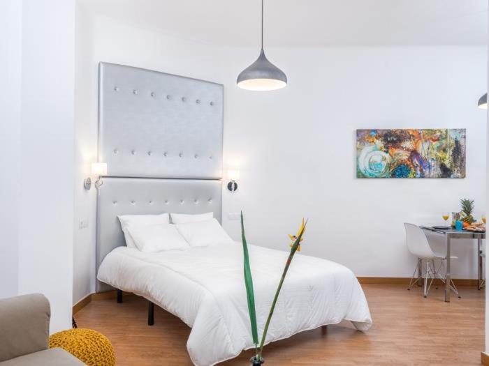 Apartamento Magnifico Estudio En Bolsa 6. Ac. *