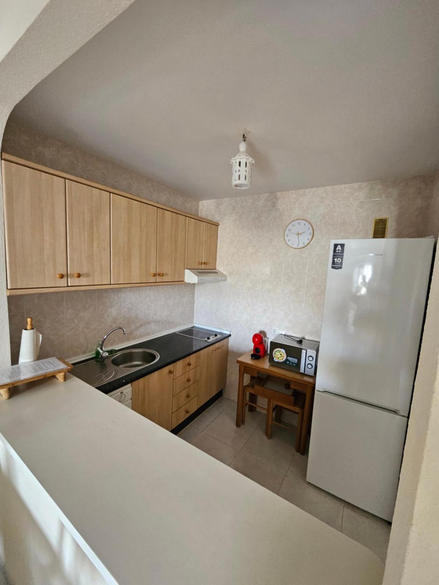 En Mijas Con Terraza, Capacidad 5 Personas Apartamento