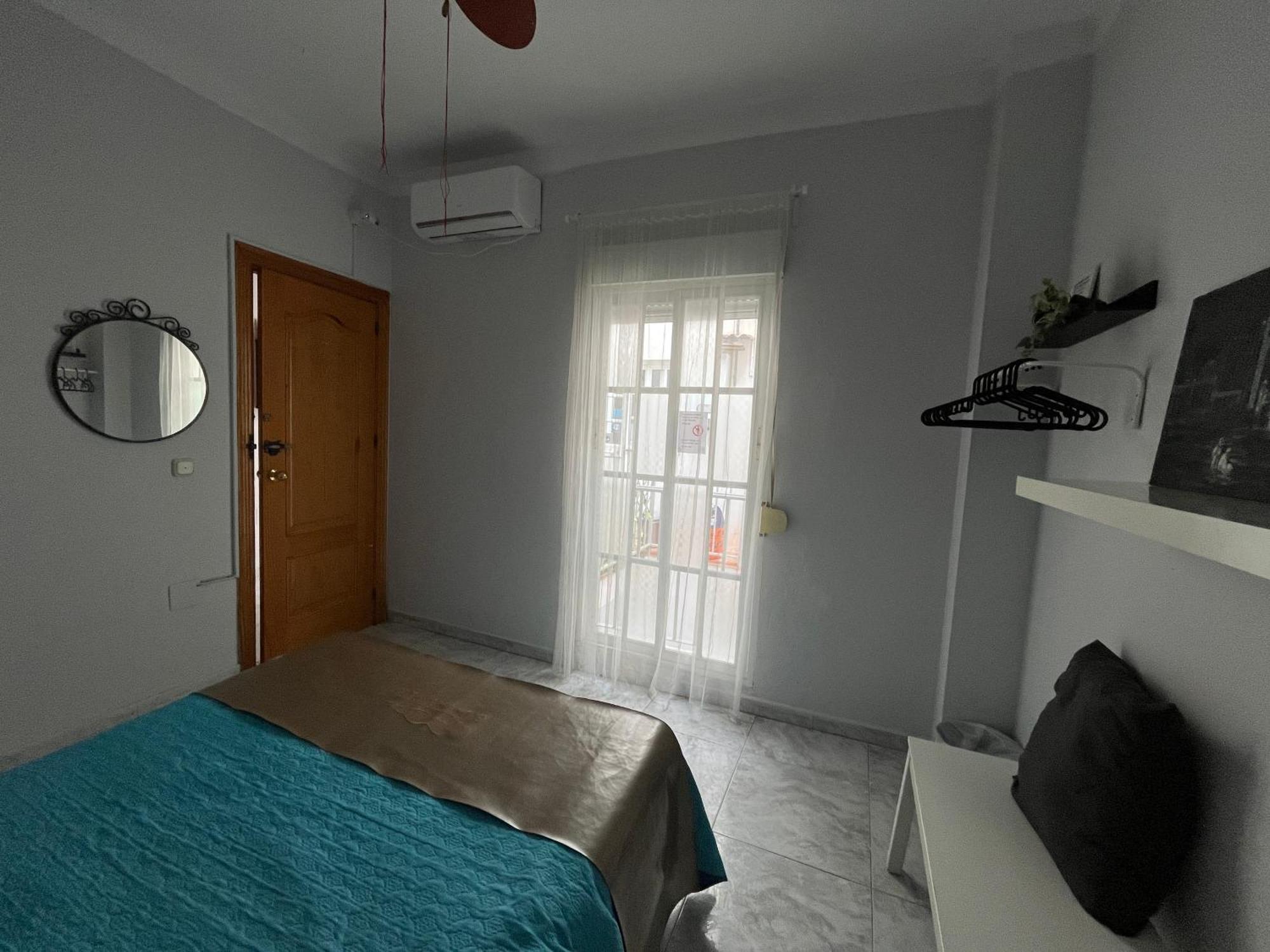 Casa de hóspedes Habitación En Calle Molino