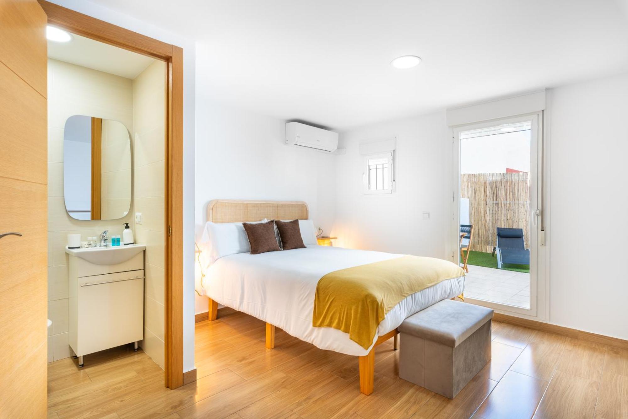 Wintowinrentals Huelin Con Terraza Chill Out Hébergement de vacances *