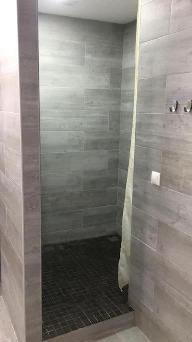 Apartment A, A 3 Minutos De La Estacion De Bus Y Tren Málaga