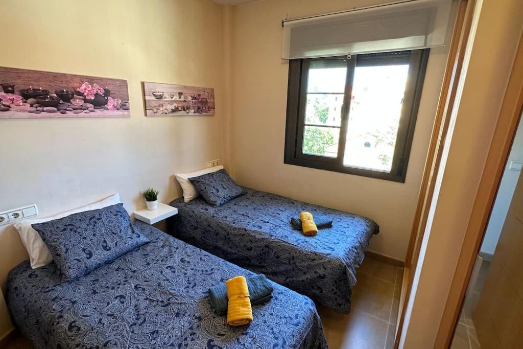 Apartamento Con Parking Privado - Av. Carlos Haya * Málaga
