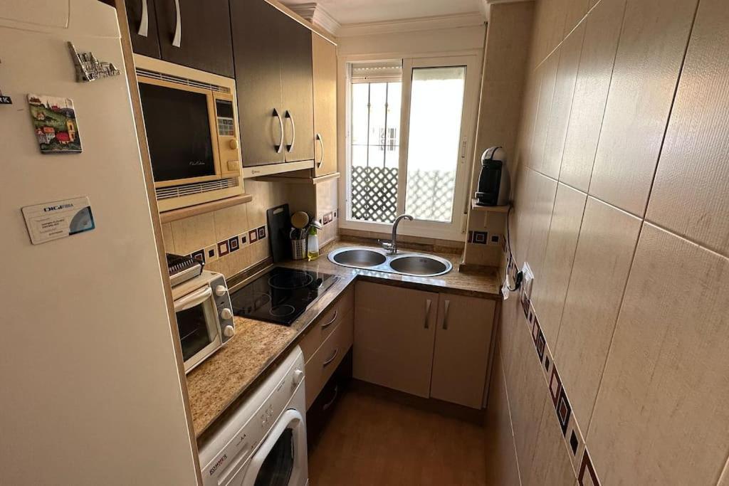 Vivienda Unica A 10 Metros De La Playa * Malaga