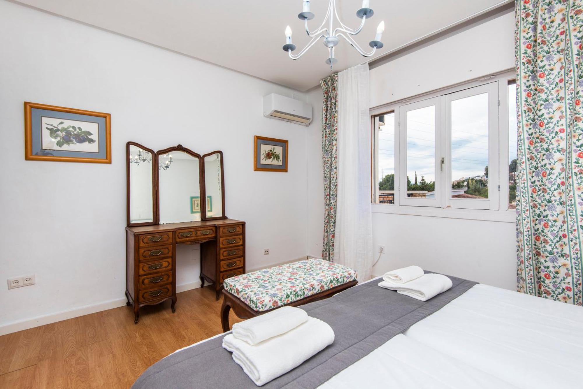 Feriehus Queen Of The Ocean Villa: Stately Style House With Pool