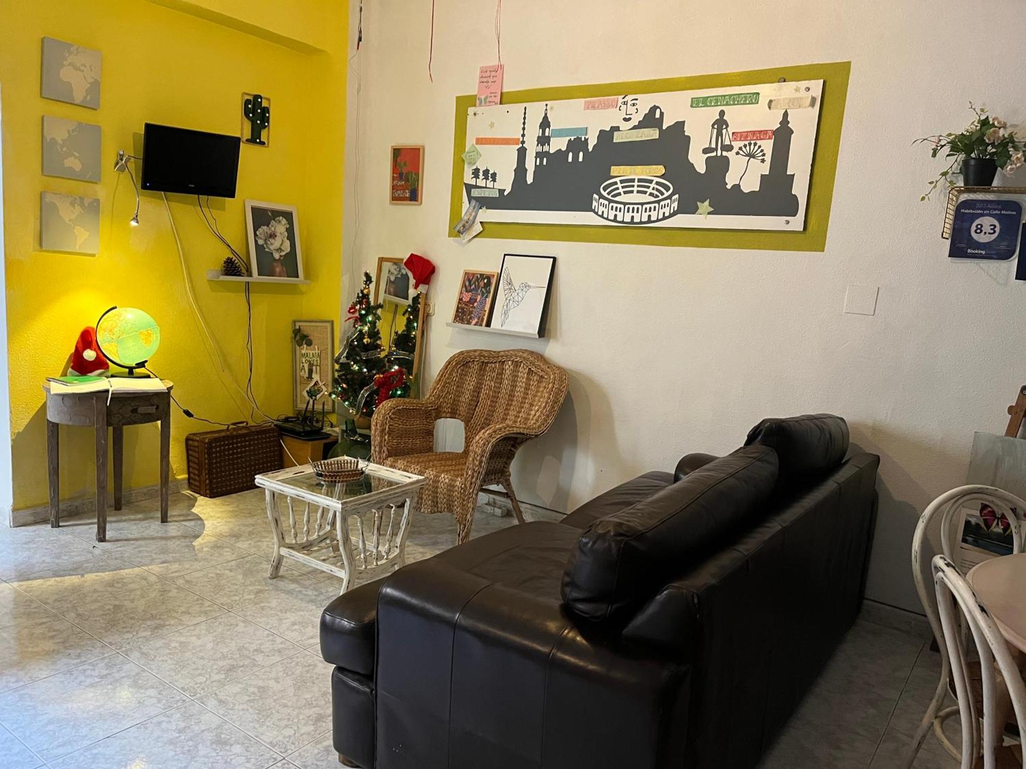 Casa de hóspedes Habitación En Calle Molino