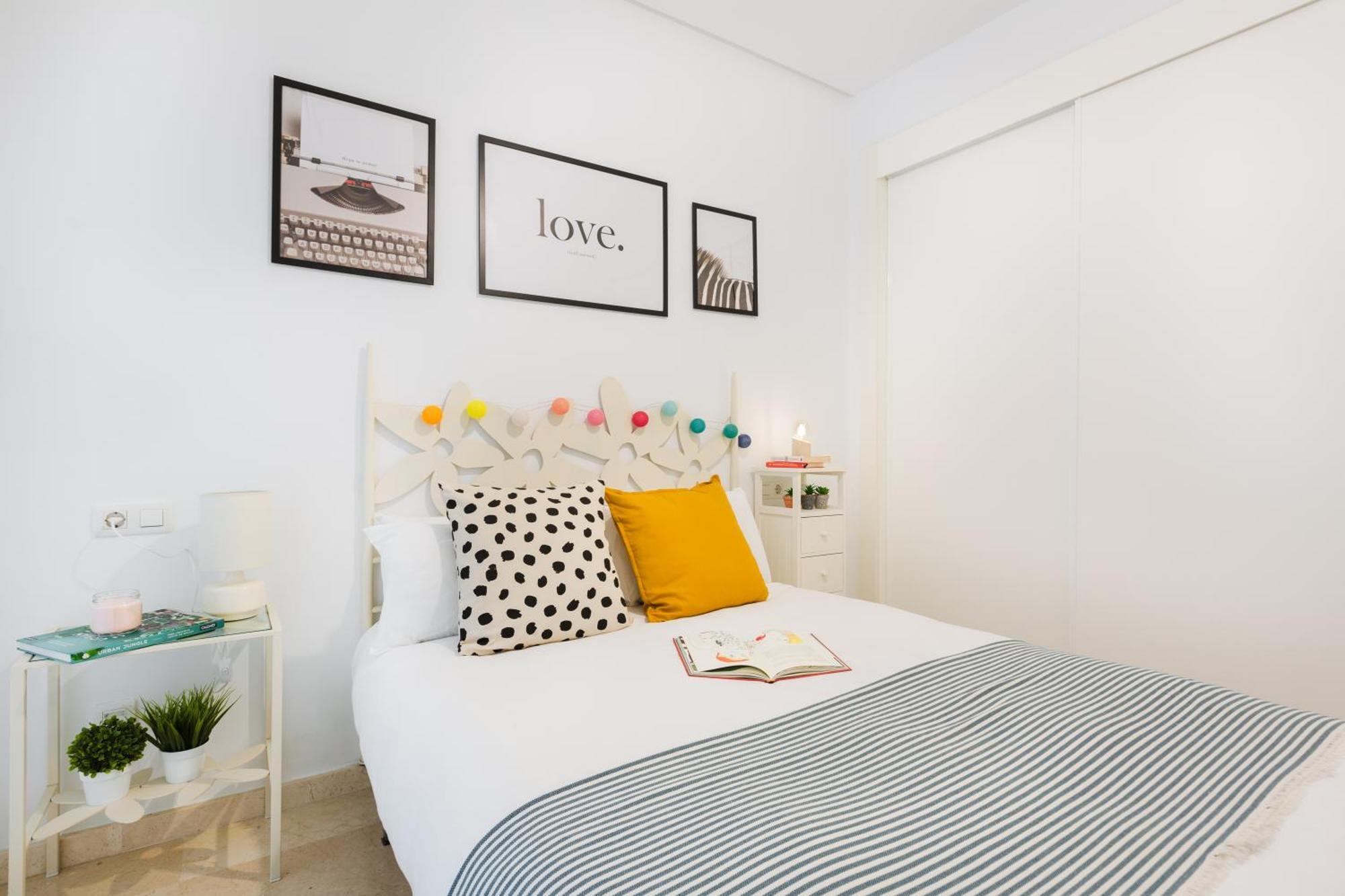La Centro Apartment