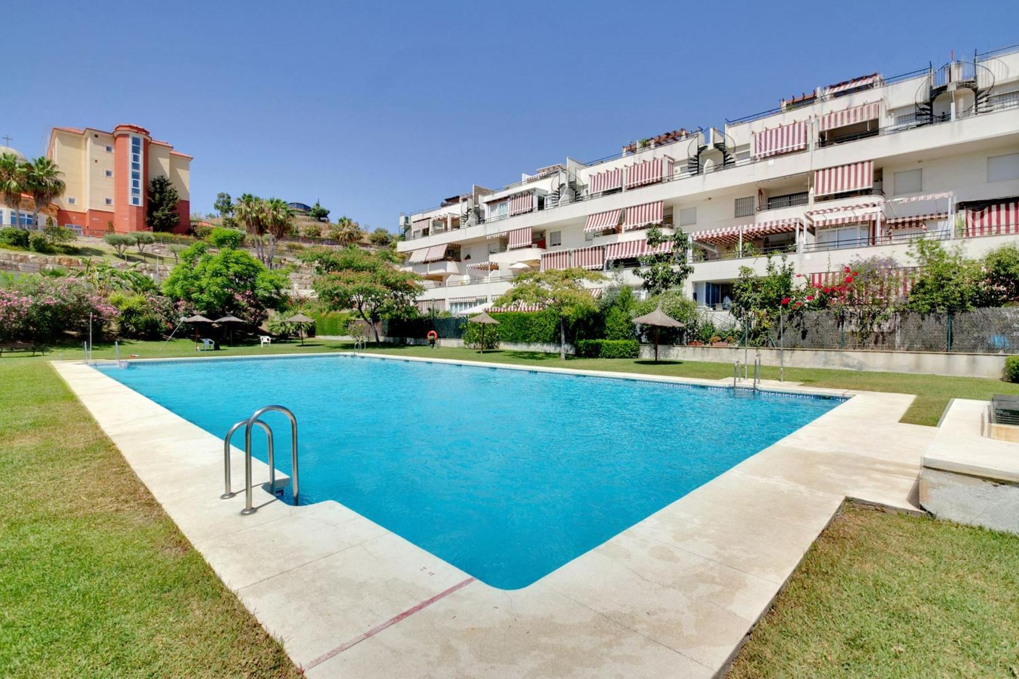 Del Parque Flats - Golf & Terrace * Málaga