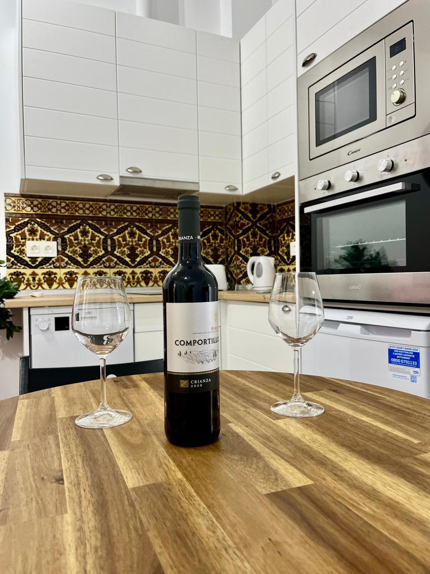 Appartement Malasana 51, New Art Apartment, Breakfast Included, Historic Center, Quite Neighborhood, Ml Málaga