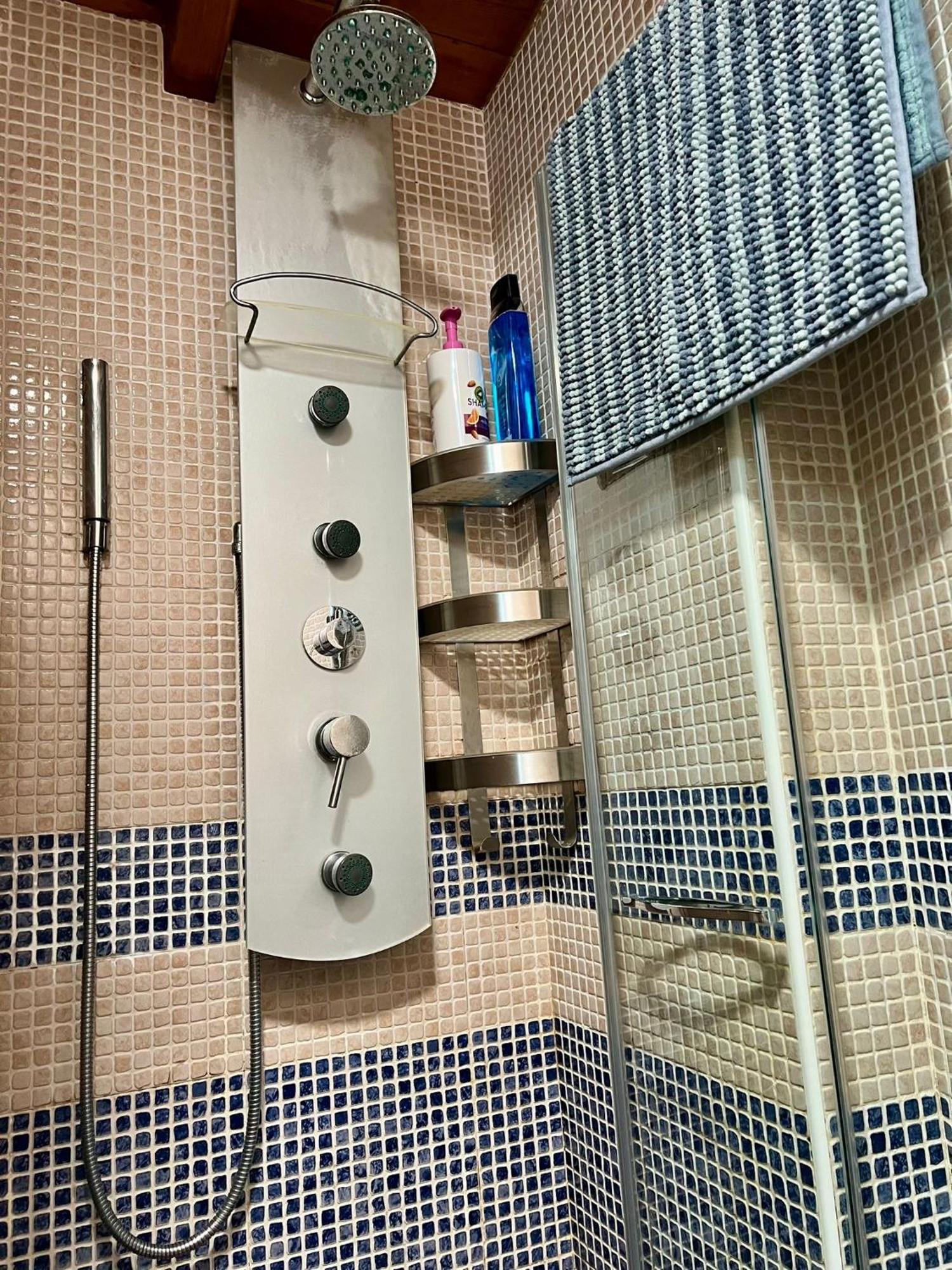 Amazing In Oldtown Calle Carreteria Free Wifi&ac Appartement
