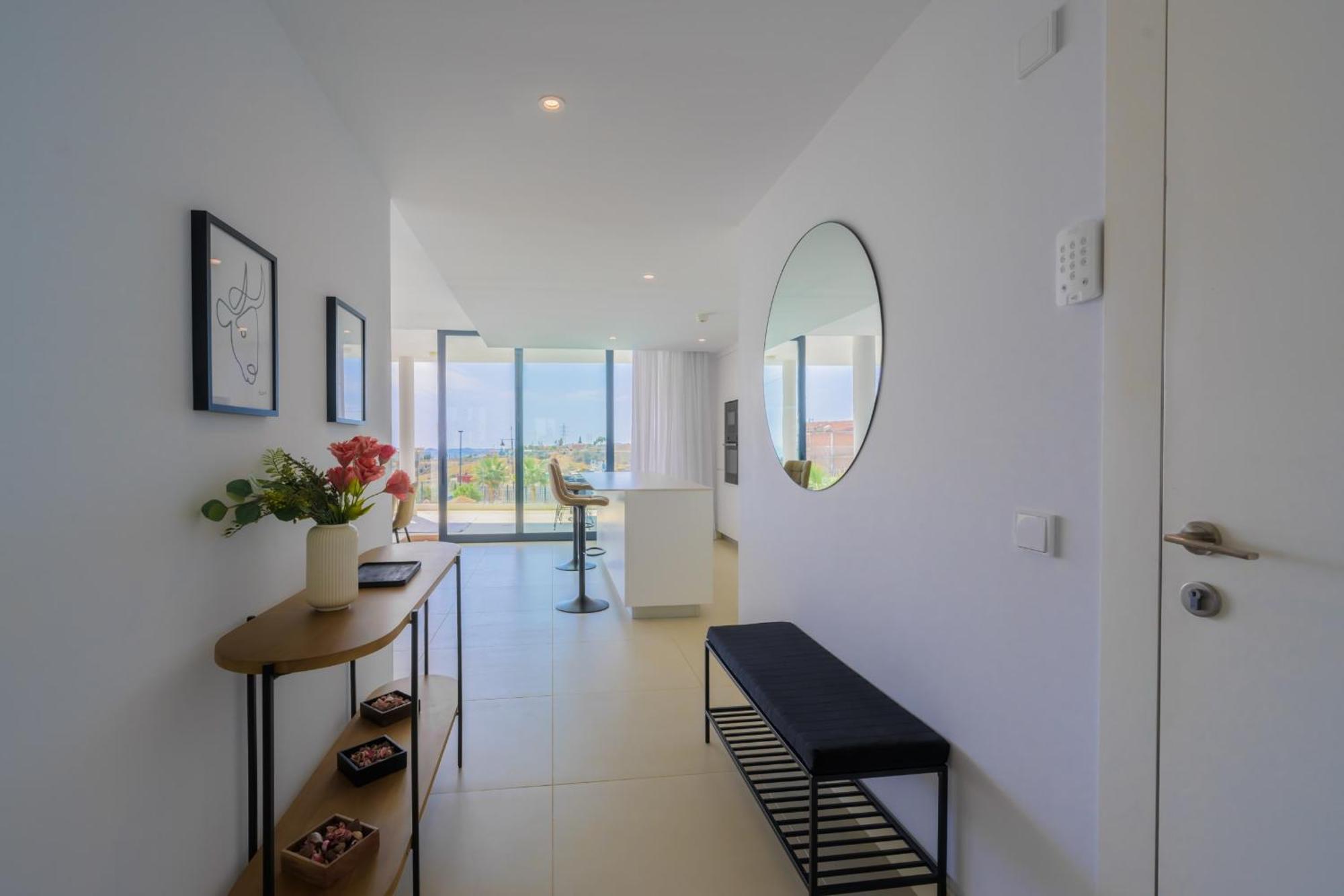 Amazing 3 Bedroom With Seaviews In Higueron Málaga