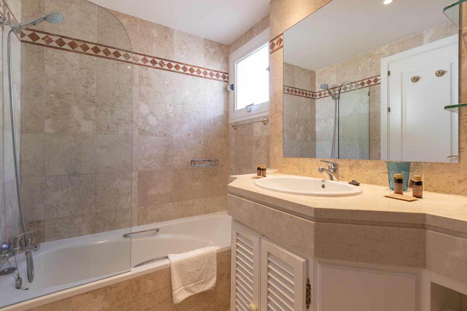 Golf Duplex Con Piscina En La Quinta Golf Marbella