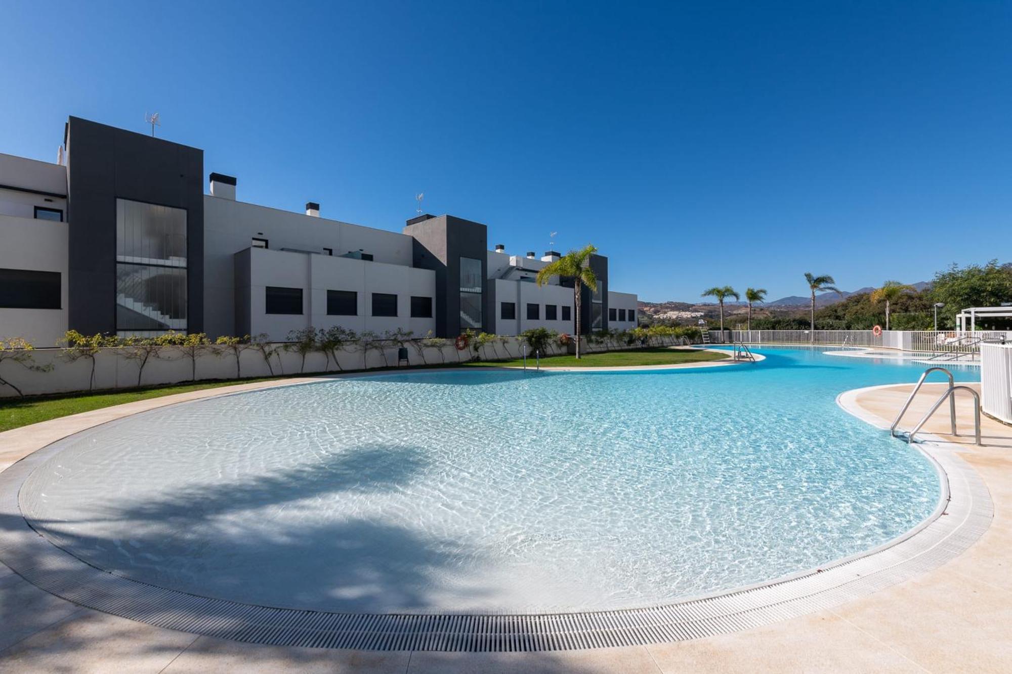 Amazing 3 Bedroom Penthouse With Private Pool In Cala Serena - La Cala Apartamento *