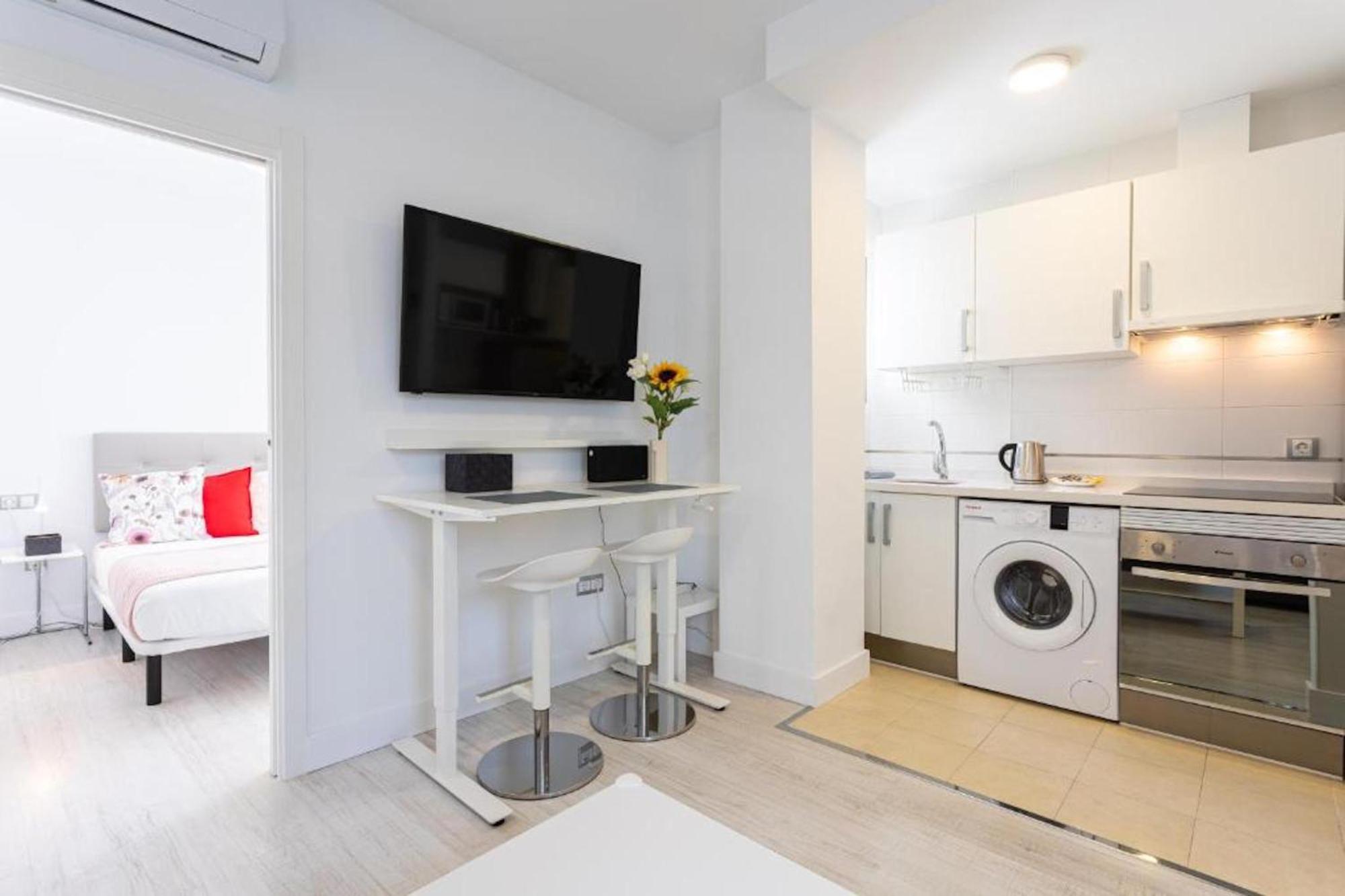 Apartamento Holidays2malaga Picasso Area *
