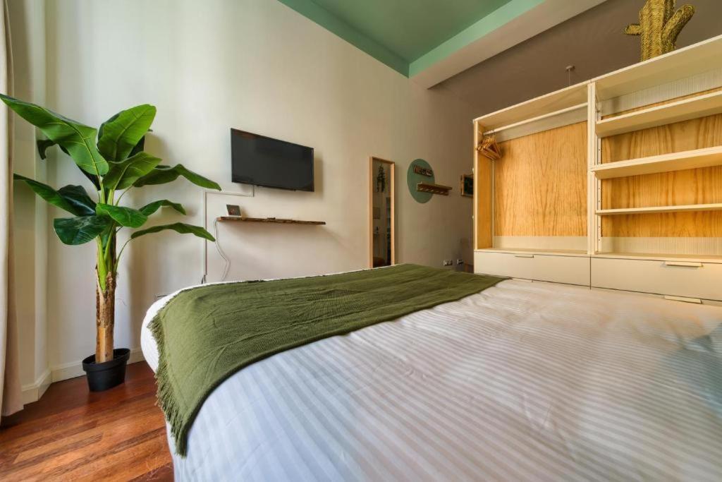 Apartments Holidays2Malaga City Center Apartment *