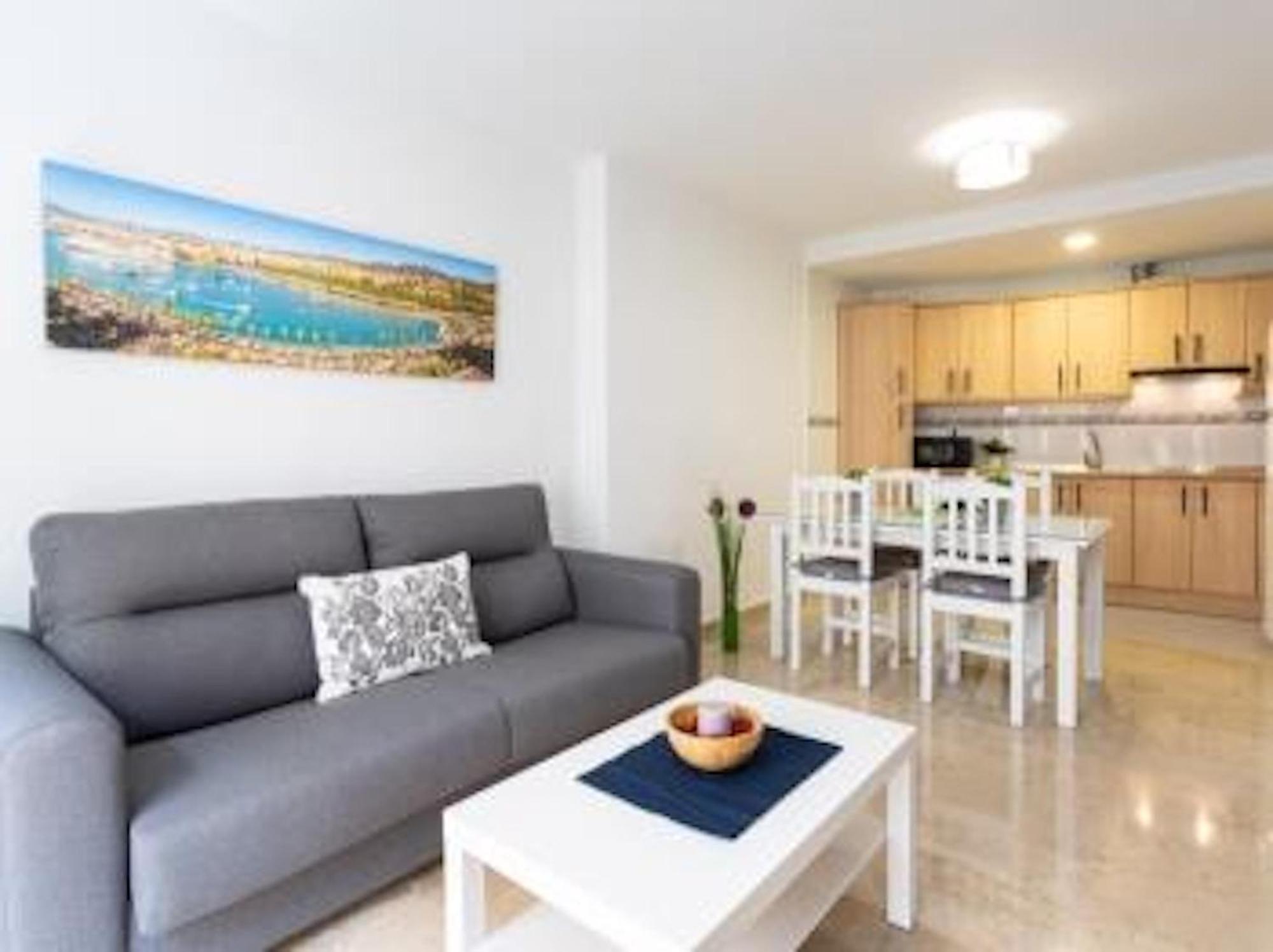 Apartamento Holidays2malaga Picasso Area *