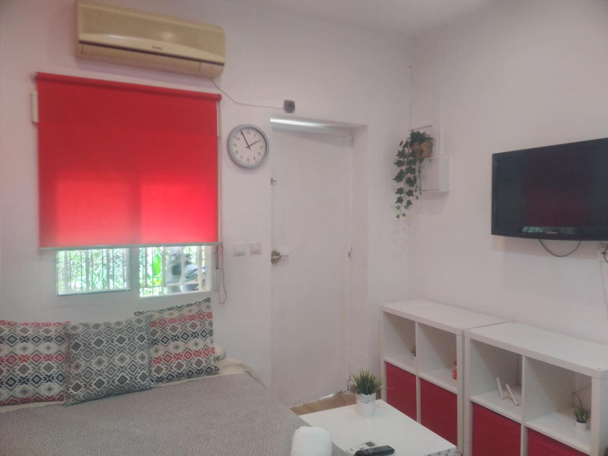 Lejlighed Estudio Cerca Del Carrefour Rosaleda *