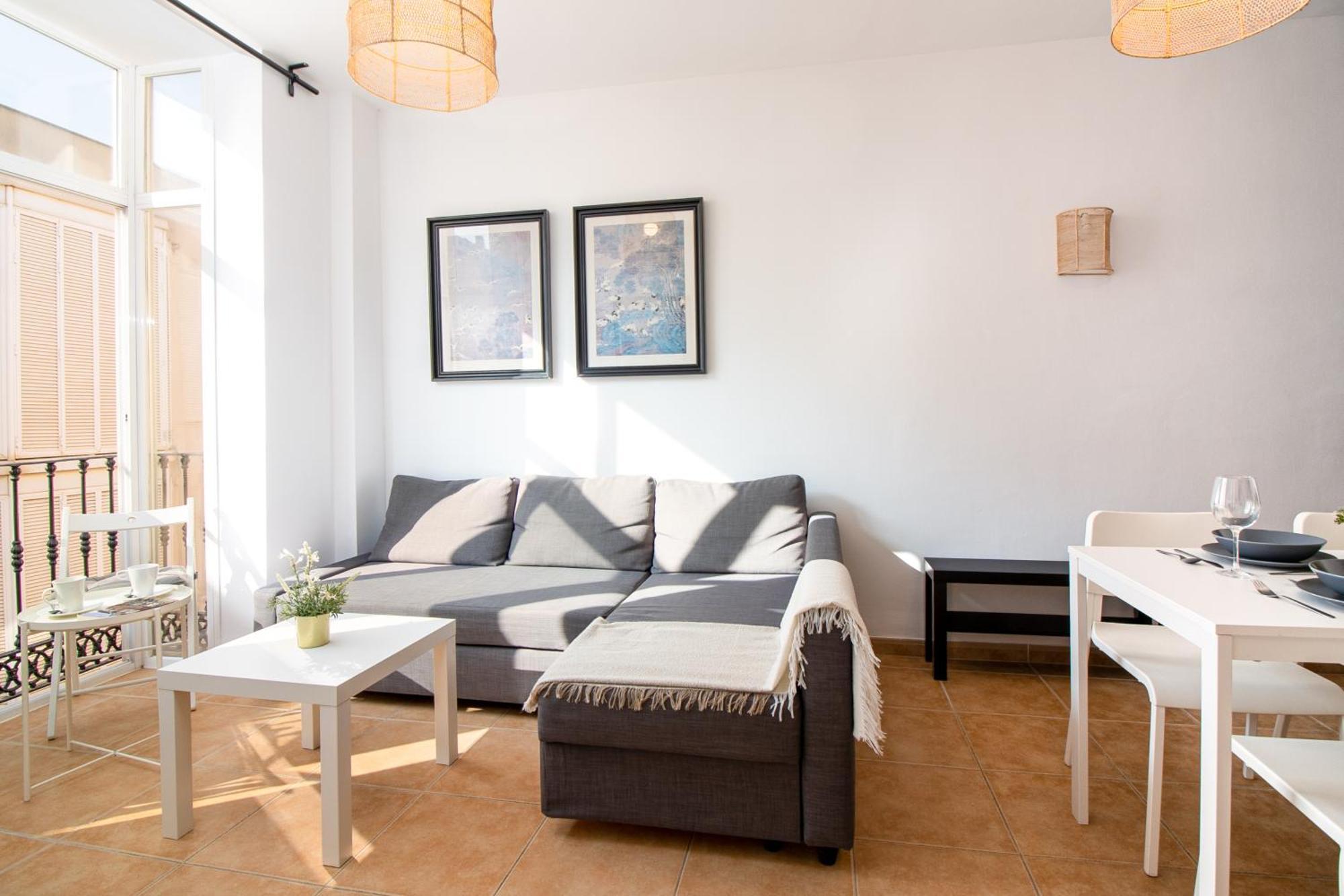 Center Flat. Center Train Station Apartment Málaga