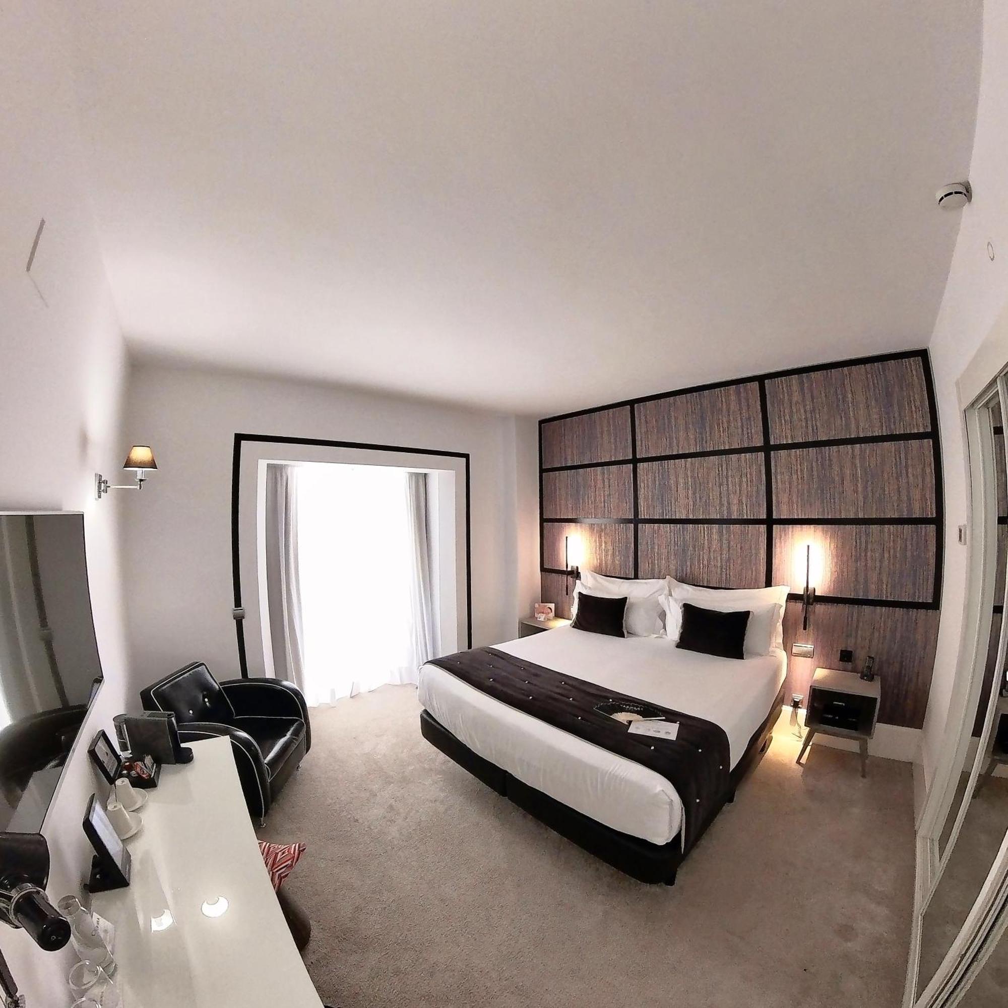 Hotel Mariposa