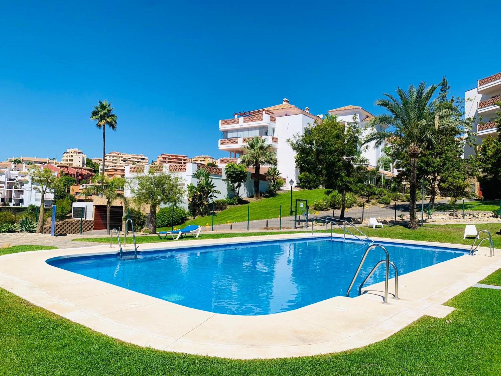 Leilighet Penthouse With Exceptionel View, Miraflores Málaga