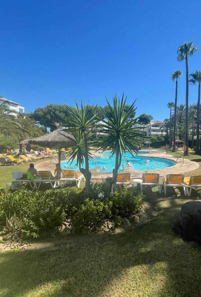 Lägenhet Precioso Estudio En Zona Residencial Miraflores Málaga
