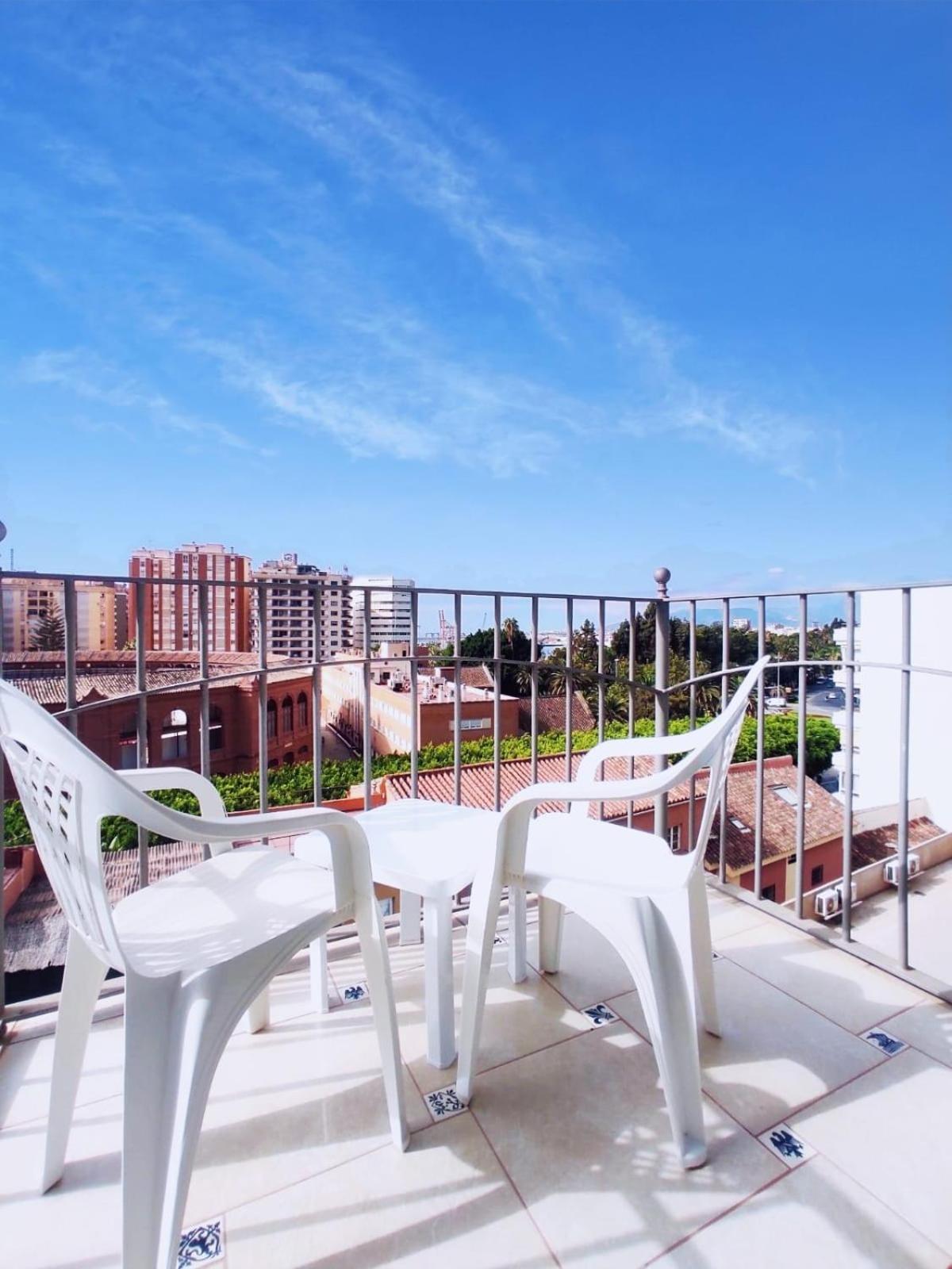 Eliseos Hotel