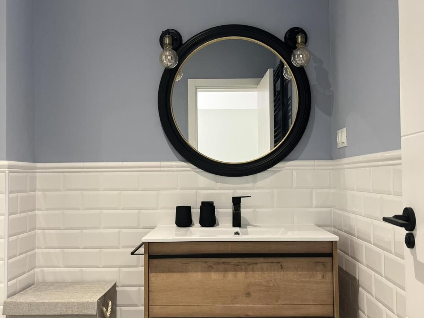 Apartamento Cd-p Loft, New Charming Loft With Private Patio, Center, Quite Neighborhood *