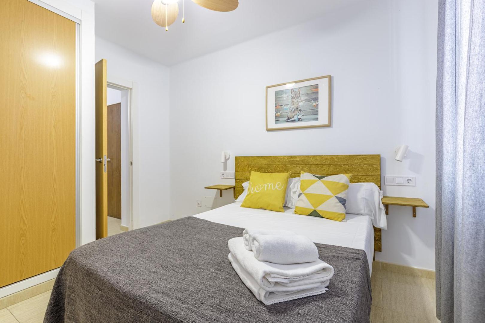 Fun Building Flats By Homeabout Apartamento